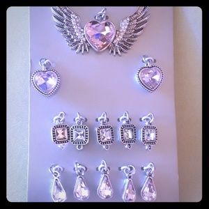 Angle heart with wings charm set